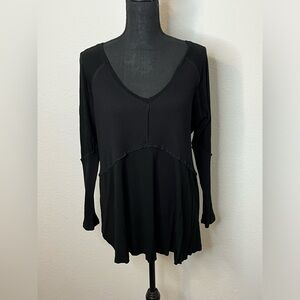 POL Long Sleeve Black Top Size L